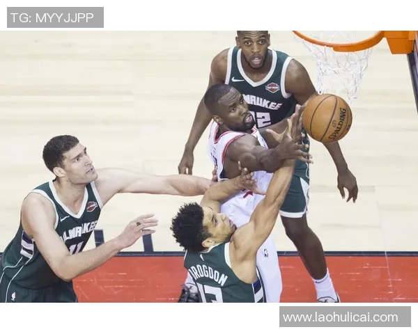 NBA猛龙对阵雄鹿精彩比赛录像回顾与分析全场亮点不容错过